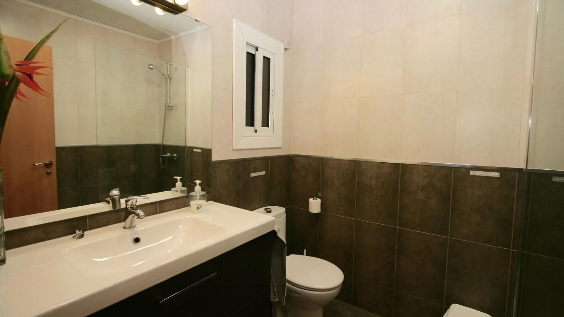 Aparteasy Barcelona Spain